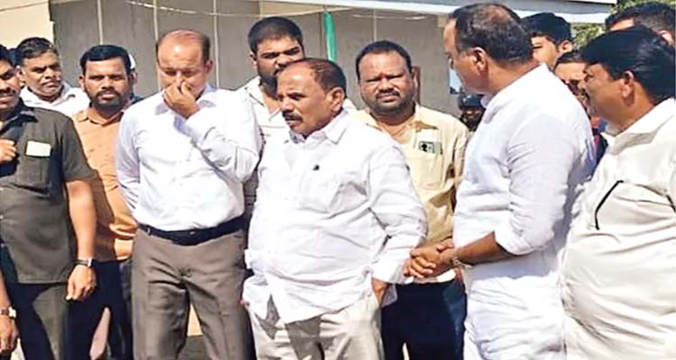 Komatireddy Rajgopal Reddy Funny Conversation With Kale Yadaiah