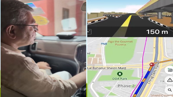 Union Minister Ashwini Vaishnaw Tests Made In India Mappls Navigation App 