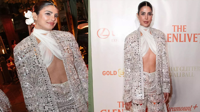 Priyanka Chopra Hot In Fashion Dress