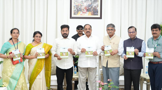 Cm Revanth Reddy Launches Sri Konda Lakshmans Book