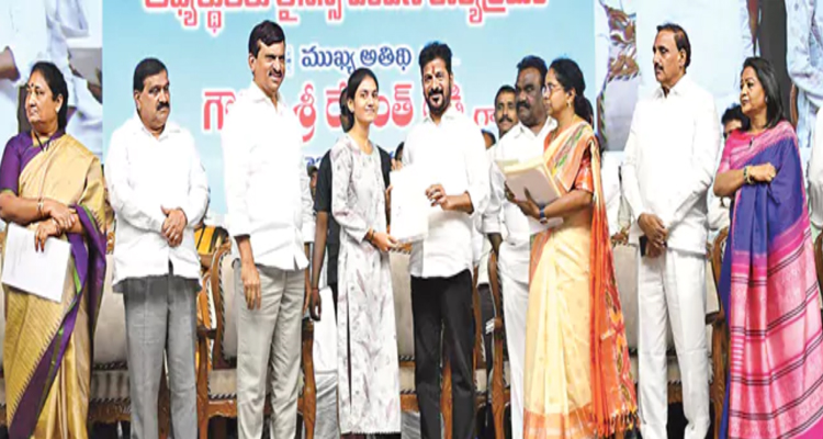 Revanth Reddy: దేశంలోనే ఏ రాష్ట్రానికి లేని గొప్ప చరిత్ర తెలంగాణకు : రేవంత్‌ రెడ్డి