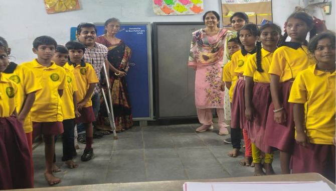 Potluri Ravi Donated Furniture To Kottagudem School 