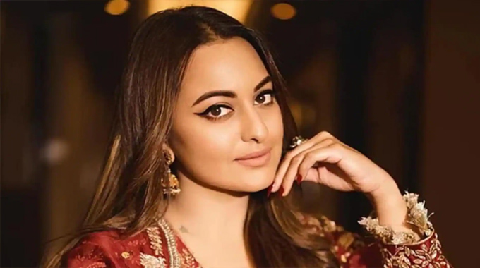 Sonakshi Reacts Strongly To Pregnancy News