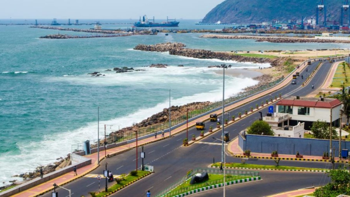 Raheja: విశాఖలో రహేజా.. రూ.2,172 కోట్ల పెట్టుబడులు Raheja Huge Investment In Vizag
