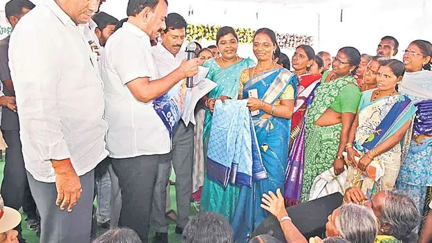 Minister Urges End To Superstitions At Indiramma House Groundbreaking 