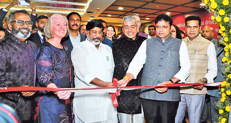 Vanguard: హైదరాబాద్లో వాన్గార్డ్ గ్లోబల్ వాల్యూ సెంటర్ Vanguard Global Center Set Up In Hyderabad