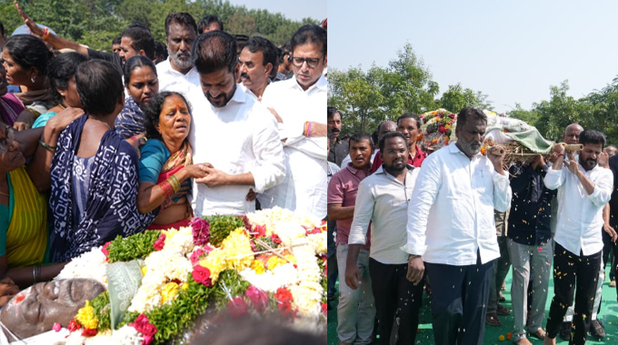 Cm Revanth Carrying The Mortal Remains Of Ande Sri