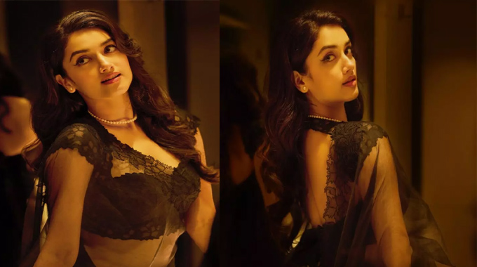 Bhagya Sri Borse Hot In Black Saree