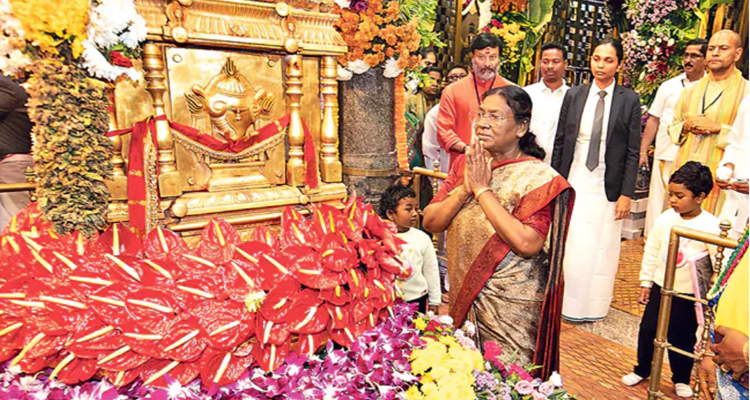 Draupadi Murmu: పద్మావతి అమ్మవారి సేవలో రాష్ట్రపతి ద్రౌపది ముర్ము President Of India Droupadi Murmu In The Service Of Goddess Padmavati