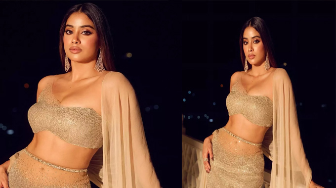 Jahnvi Kapoor Glamour Stills