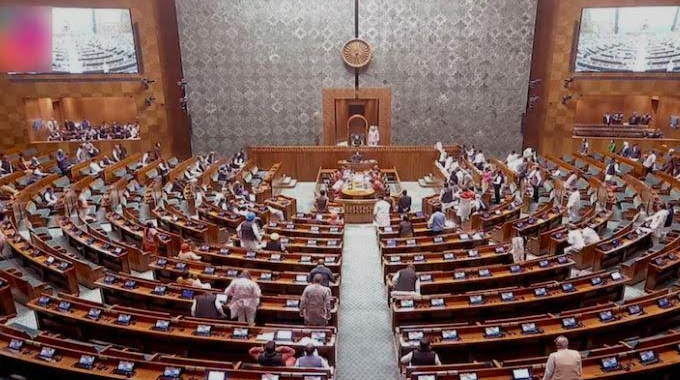 Parliament: డిసెంబర్ 1 నుంచి పార్లమెంట్ శీతకాల సమావేశాలు..! Parliament Winter Session To Be Held From December 1 19