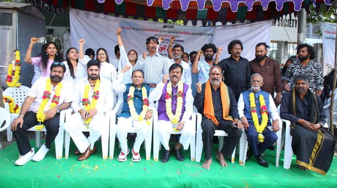 Maha Dharna Against Exploitation By Digital Content Providers