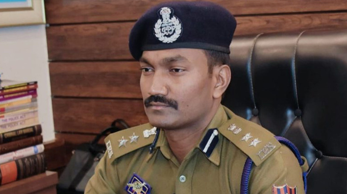 Sandeep Chakravarthi: జైష్ ఉగ్ర కుట్రను భగ్నం చేసిన తెలుగు ఐపీఎస్ సందీప్ చక్రవర్తి…! Telugu Officer Sandeep Chakravarthy Save India From Terror Attack