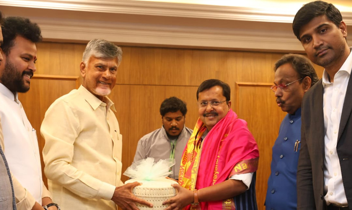 Delhi: నితిన్ నబిన్ ని కలిసి శుభాకాంక్షలు తెలిపిన ముఖ్యమంత్రి చంద్రబాబు Chandrababu Meets Bjp Working President Nitin Nabin
