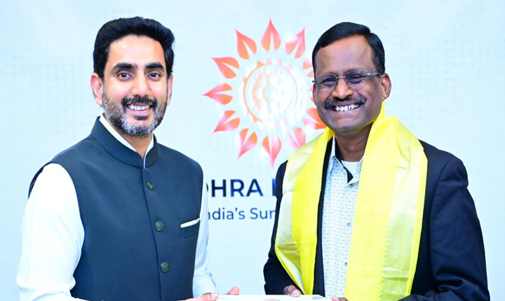 Minister Lokesh Meets Omium Csto Chokkalingam 