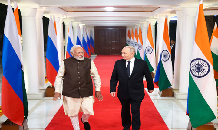 Putin Modi Discuss Trade Peace At India Summit