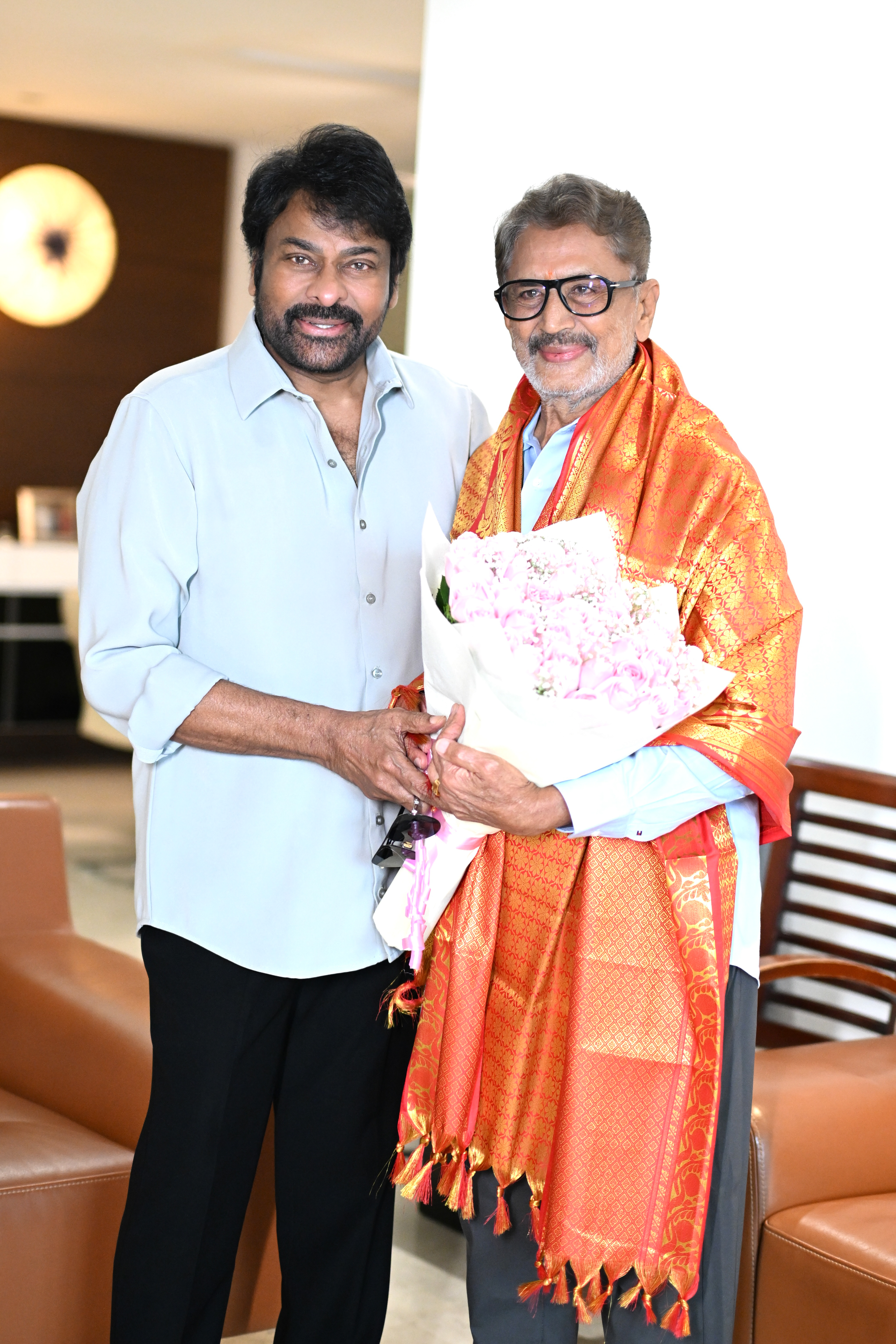Megastar Chiranjeevi Specially Felicitated Padma Shri Awardees Murali Mohan And Rajendra Prasad