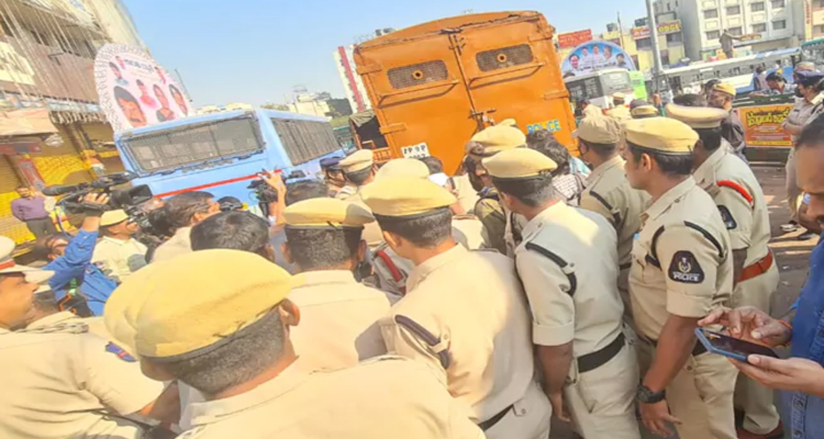 Hyderabad Brs Rally For Secunderabad Corporation Protesters Arrested 