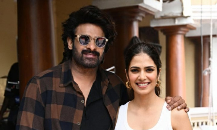 Malavika Mohanan Romance With Prabhas