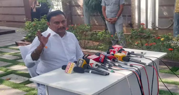 Mp Kesineni Chinni Comments On Jagan