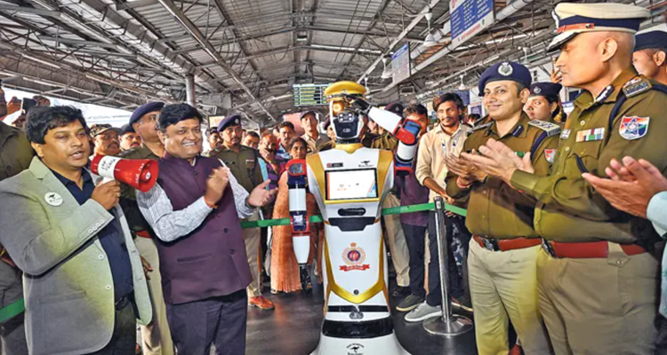 Asc Arjun Named Robo Cop Deployed At Visakhaka Railway Station 