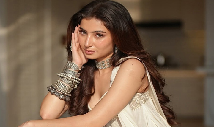 Sara Arjun: IMDb లిస్ట్ లో ప్రభాస్, విజయ్ను వెనక్కి నెట్టి మొదటి ప్లేస్ లో సారా Sara Arjun Claims 1 Spot On Imdbs Trending Celebs