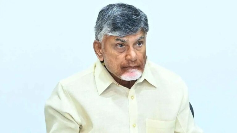 చంద్రబాబుకు ఉన్న టైం సెన్స్, సీఆర్‌డీఏ అధికారులకు లేదా..?