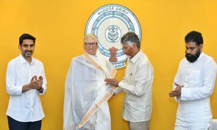 Bill Gates Shared His Views On Various Issues With The Cm Ministers And Secretaries