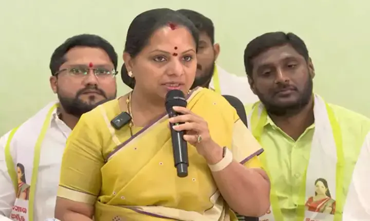 Kavitha: కవిత కొత్త పార్టీ  ఏర్పాటు.. పోటీ ఎక్కడి నుంచంటే?