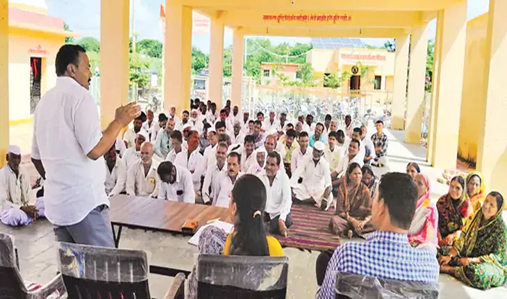 Maharashtra: ఈ ఊరిలో కులమే లేదు.. ఎందుకంటే Maharashtra Village Declares Itself Caste Free To Promote Humanity