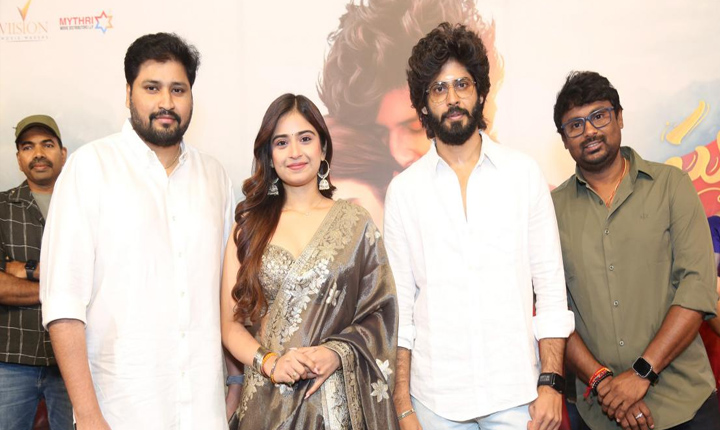 Sumathi Sathakam Movie Pre Release 