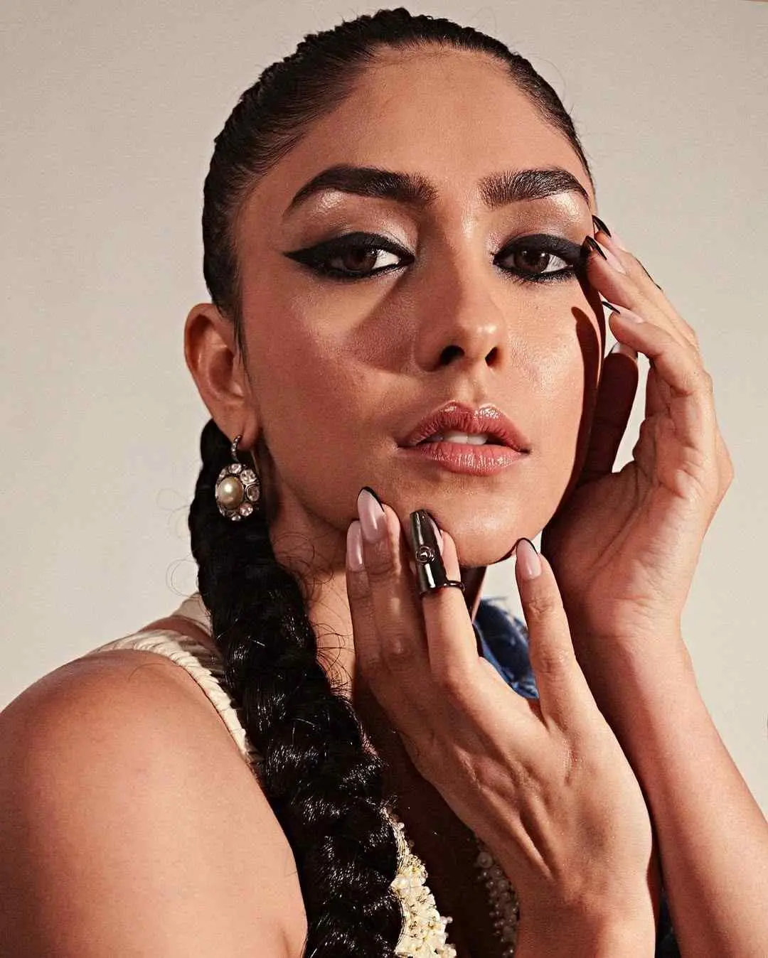 Mrunal Thakur