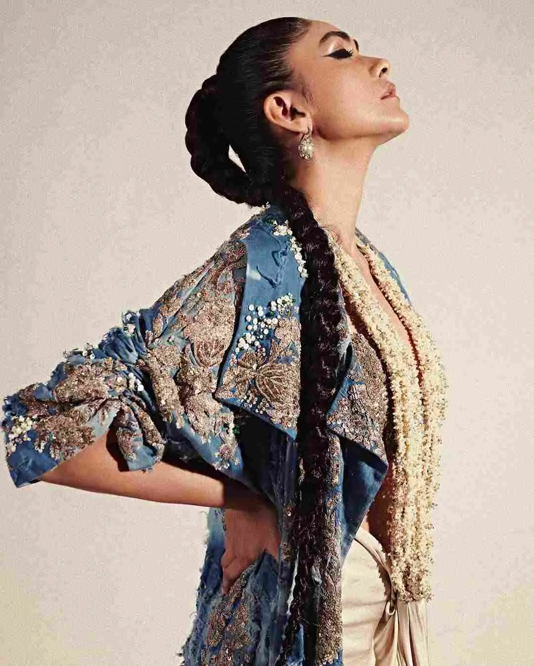 Mrunal Thakur