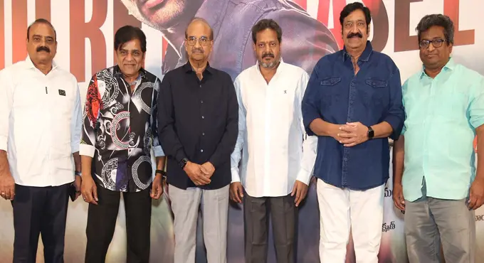 ఘనంగా అల్లు అర్జున్ రేస్ గుర్రం రీ-రిలీజ్ ఈవెంట్ ఘనంగా అల్లు అర్జున్ రేస్ గుర్రం రీ-రిలీజ్ ఈవెంట్