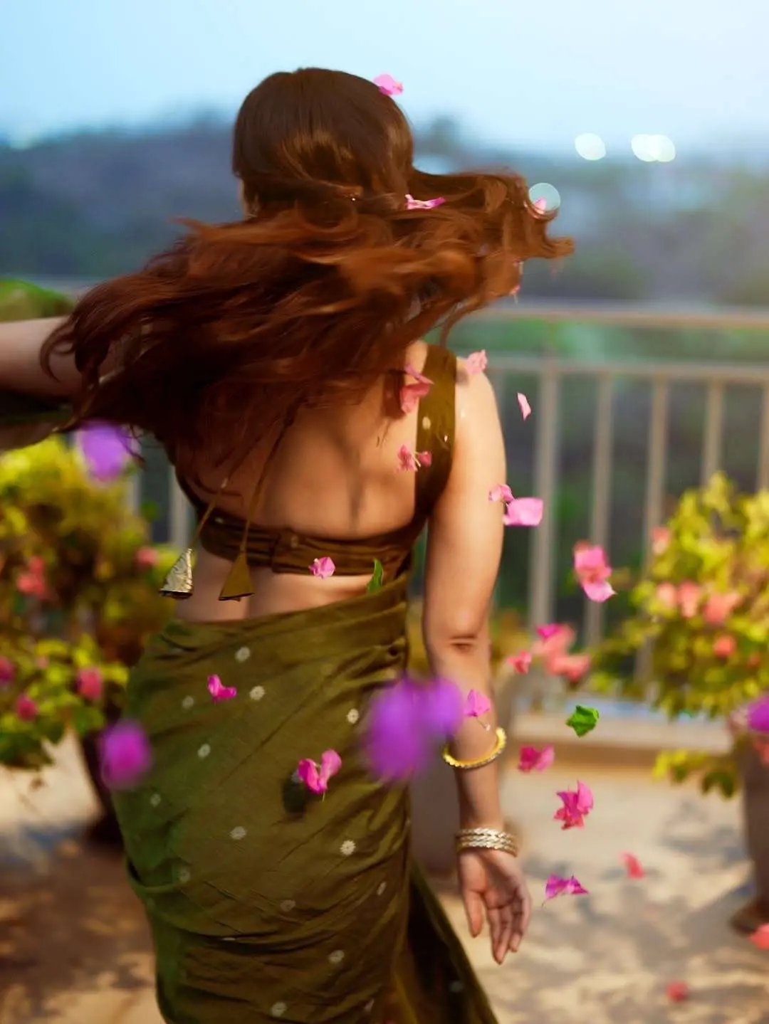ఇస్మార్ట్ బ్యూటీ