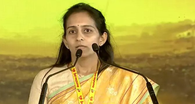 పాదయాత్రలో ట్రైలర్ చూపిస్తే … తర్వాత ఎన్నికల్లో ప్రజలు సినిమా  : ఎంపీ బైరెడ్డి శబరి