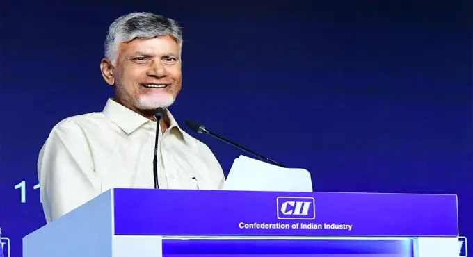 సీఐఐ బిసినెస్ సుమ్మిట్ లో ముఖ్యమంత్రి చంద్రబాబు నాయుడు సీఐఐ బిసినెస్ సుమ్మిట్ లో ముఖ్యమంత్రి చంద్రబాబు నాయుడు