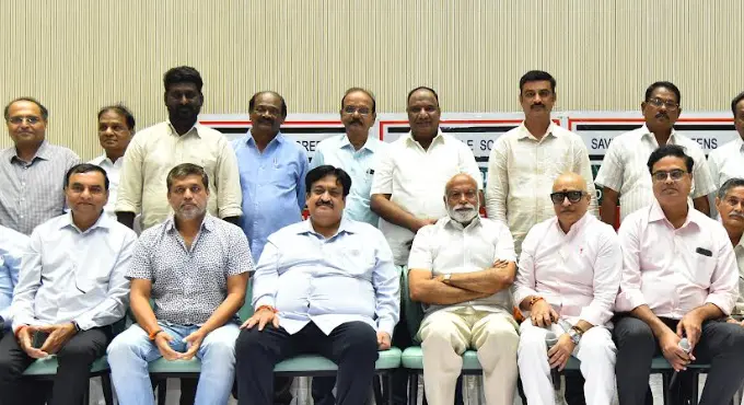 సింగిల్ స్క్రీన్ థియేటర్ల మనుగడ కోసం అందరికీ సమానంగా వర్తించే “పర్సెంటేజ్ షేరింగ్” విధానాన్ని అమలు చేయవలసిందిగా మనవి చేస్తున్నాము: తెలంగాణ ఎగ్జిబిటర్స్ అసోసియేషన్ We Request The Implementation Of A Percentage Sharing Policy That Applies Equally To All For The Survival Of Single Screen Theaters Telangana Exhibitors Association