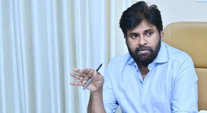 Pawan Kalyan Review Meeting In Rajamahendravaram 