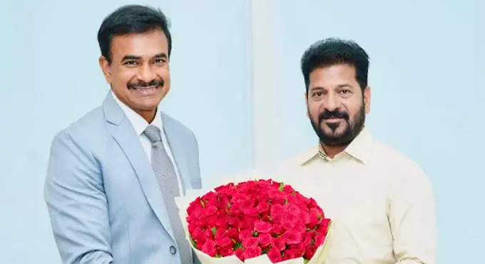 బండి తనయుడి కేసులో జాప్యం.. సీఎం రేవంత్ రెడ్డి సీరియస్..!