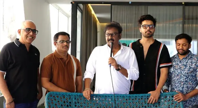“అగ్లీ స్టోరీ” చిత్రంతో నందుకు మంచి బ్రేక్ వస్తుంది : దర్శకులు వివి వినాయక్ “అగ్లీ స్టోరీ” చిత్రంతో నందుకు మంచి బ్రేక్ వస్తుంది : దర్శకులు వివి వినాయక్
