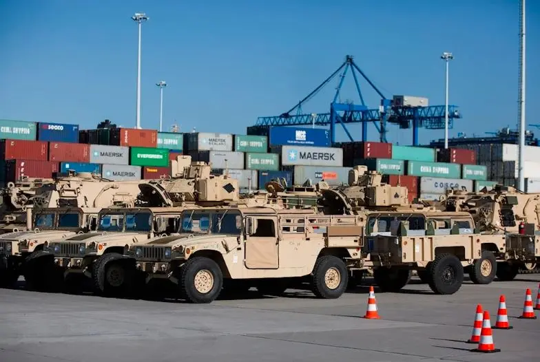 Us Plans Fierce Attacks On Iran 6500 Tons Of Military Supplies Delivered To Israel 