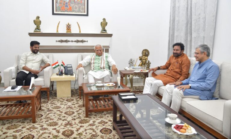 కేంద్రమంత్రి ఖట్టర్‌తో సీఎం రేవంత్ రెడ్డి భేటీ