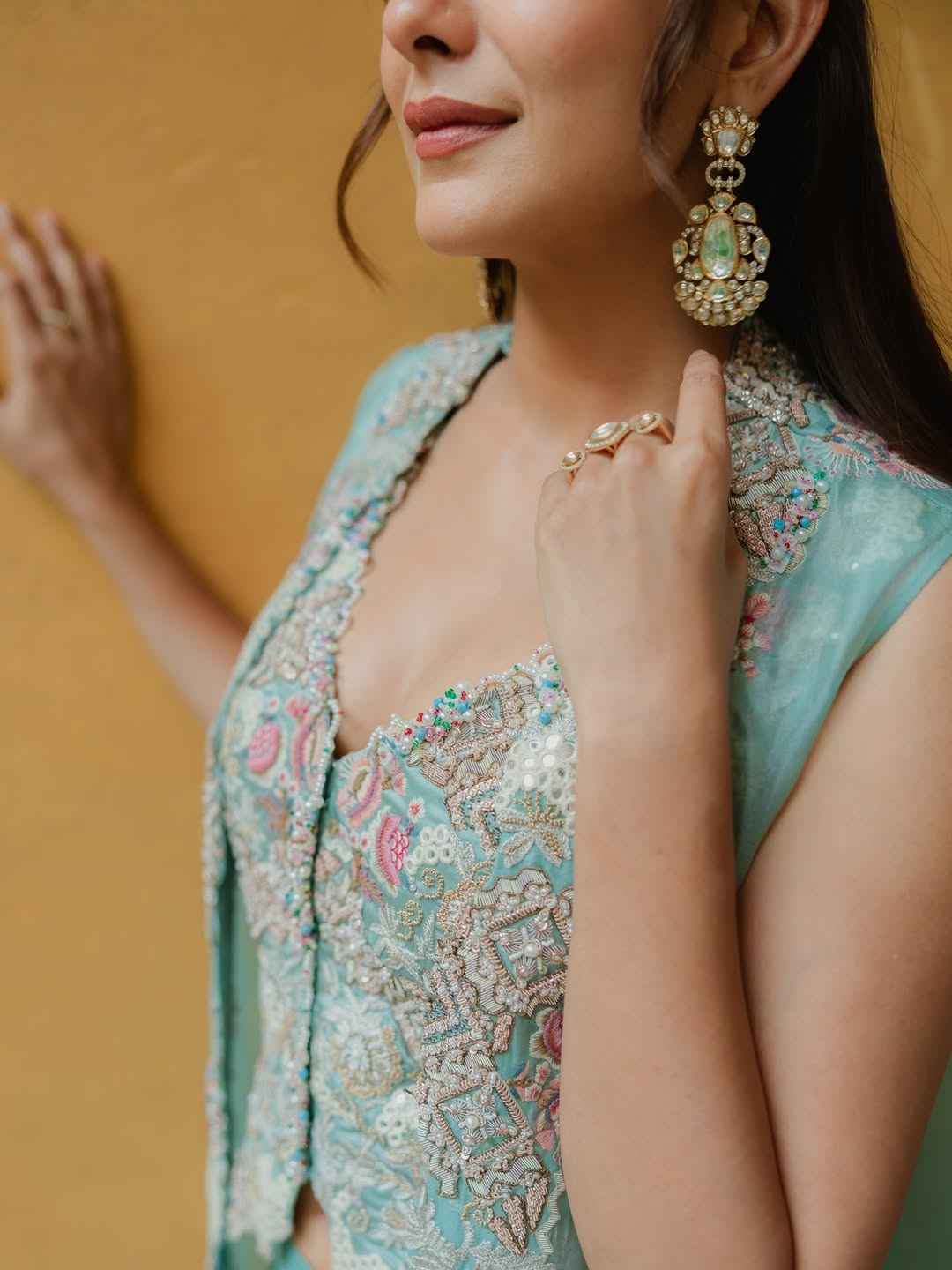 మృణాల్ ఠాకూర్