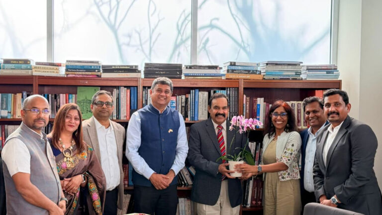 కాన్సుల్ జనరల్ డి.సి.మంజునాథ్‌తో ‘టీసీఏ’ నూతన కార్యవర్గం భేటీ