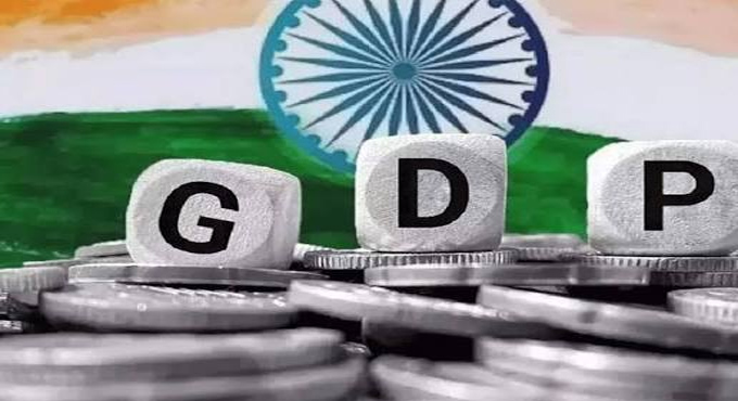 భారత ఆర్థిక వృద్ధిపై వార్ ఎఫెక్ట్.. జీడీపీ అంచనాకు ‘ఫిచ్’ కోత Fitch Cuts Indias Fy27 Gdp Growth Forecast To 6 4 Amid Iran War