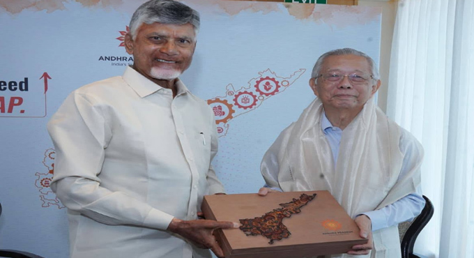 ఎగ్జిక్యూటీవ్ సలహాదారు లిమ్ సియాంగ్ గువాన్తో ముఖ్యమంత్రి చంద్రబాబు భేటీ Chief Minister Chandrababu Meets Executive Advisor Lim Siong Guan