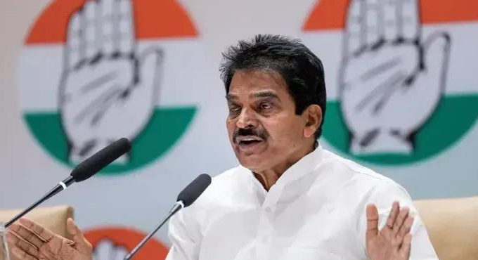 విలీనమా? అబ్బే అదేం లేదు : కేసీ వేణుగోపాల్ Kc Venugopal About Tmc Merge On Congress