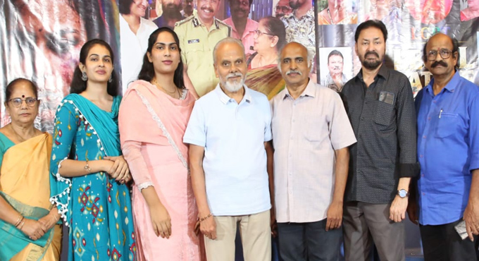 ఘనంగా “ఎల్ జి బీ టీ ఏ లీగల్ బ్యాటిల్” మూవీ సక్సెస్ మీట్ Lgbt A Legal Battle Movie Success Meet Held Grandly