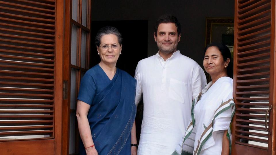 రాజకీయాల్లో సంచలనం… కాంగ్రెస్ లో విలీనం కానున్న తృణమూల్? Tmc To Merge In Congress